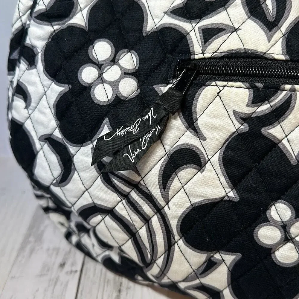 Vera Bradley Shoulder Bag Quilted Magnetic Closure Black White Floral‎ LOOK - Picture 5 of 11